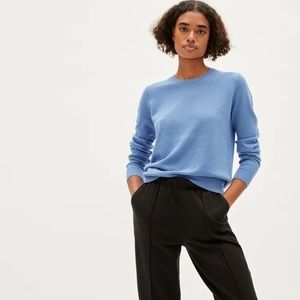 NWT Everlane 100% Cashmere Sweater light blue XS *sold out*